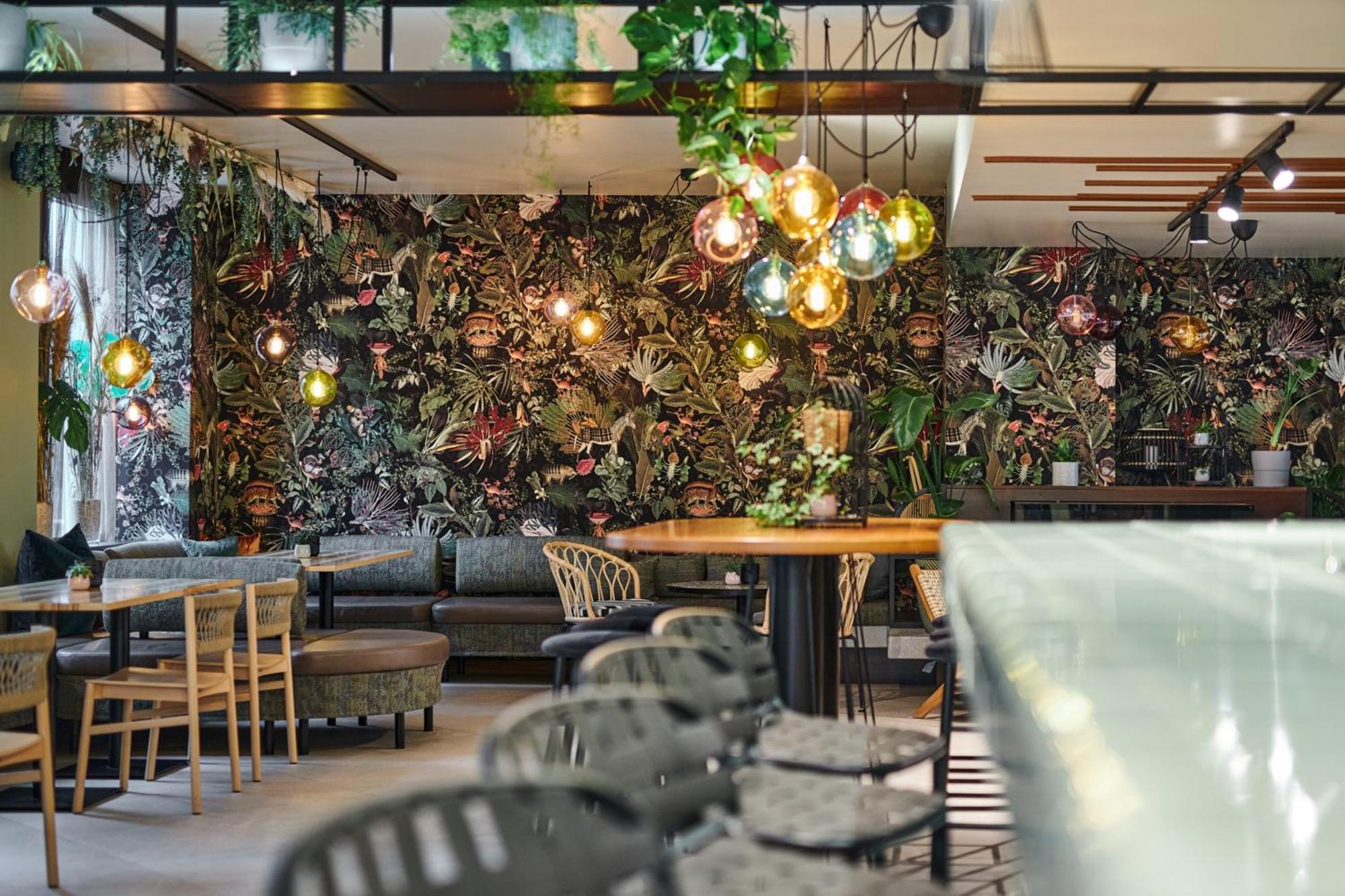Cocoon Hotel 4*